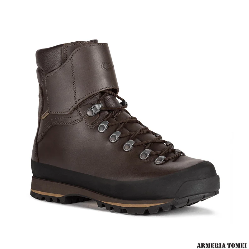 SCARPONI - AKU - 989 JAGER EVO LOW GTX 050 Brown