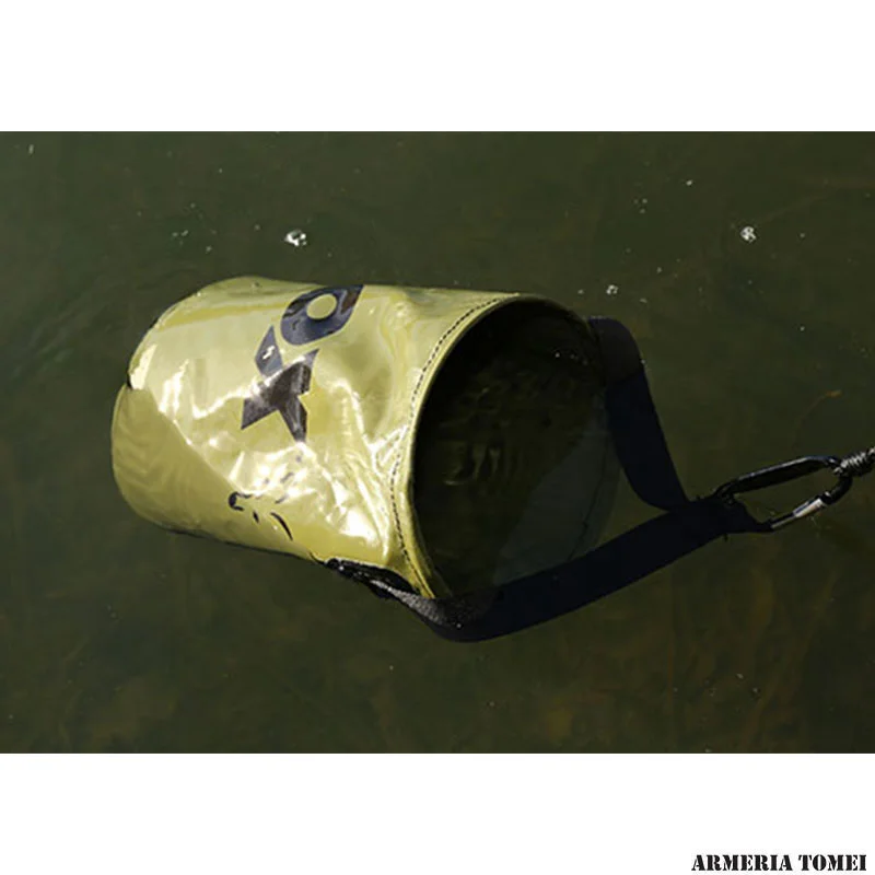 FOX - COLLAPSIBLE WATER BUCKET inc. Drop Cord & Clip - immagine 2