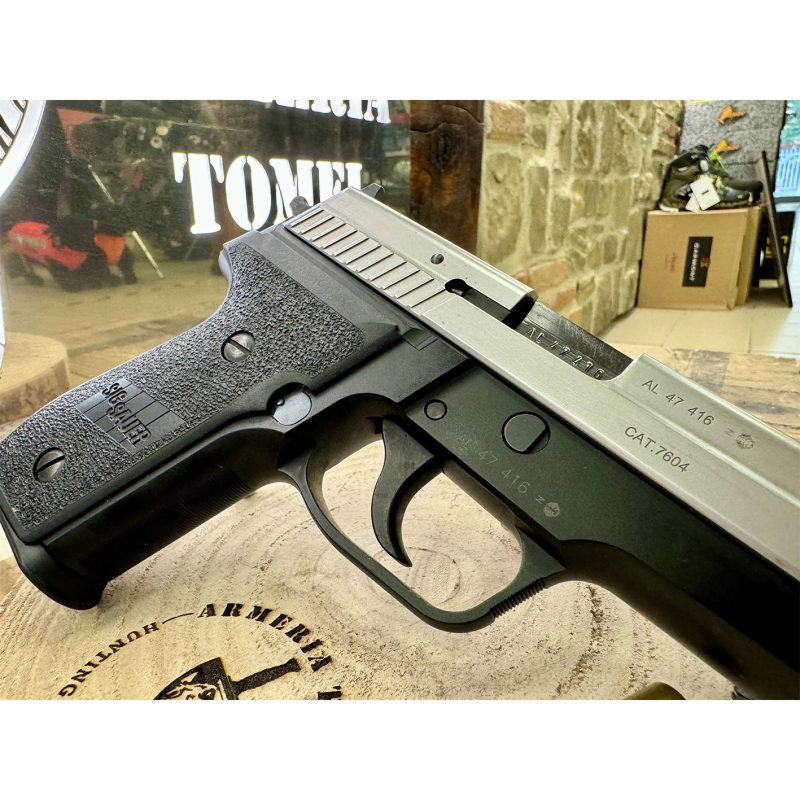 USATO - PISTOLA - SIG SAUER MOD. P229 cal. 40 S&W - immagine 5