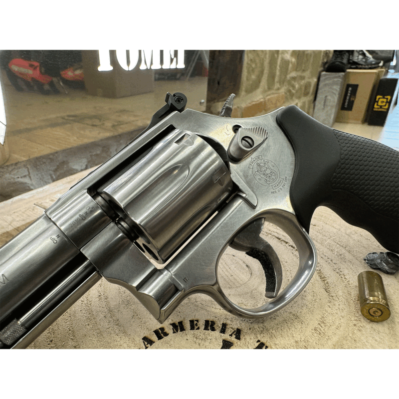 USATO - REVOLVER - SMITH & WESSON MOD. 686 4" cal. 357 Mag. - immagine 2