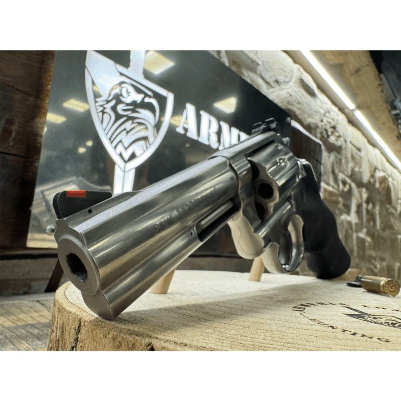 USATO - REVOLVER - SMITH & WESSON MOD. 686 4" cal. 357 Mag. - immagine 2