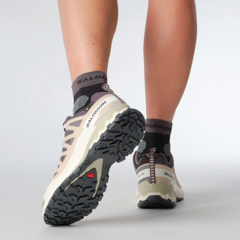SALOMON - DONNA - XA PRO 3D V9 GTX Nine Iron / Oxford Tan / Alfalfa - immagine 8