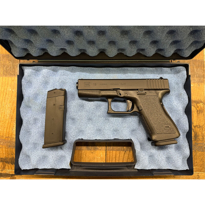 USATO - PISTOLA - GLOCK MOD. 19 cal. 9x21 - immagine 4
