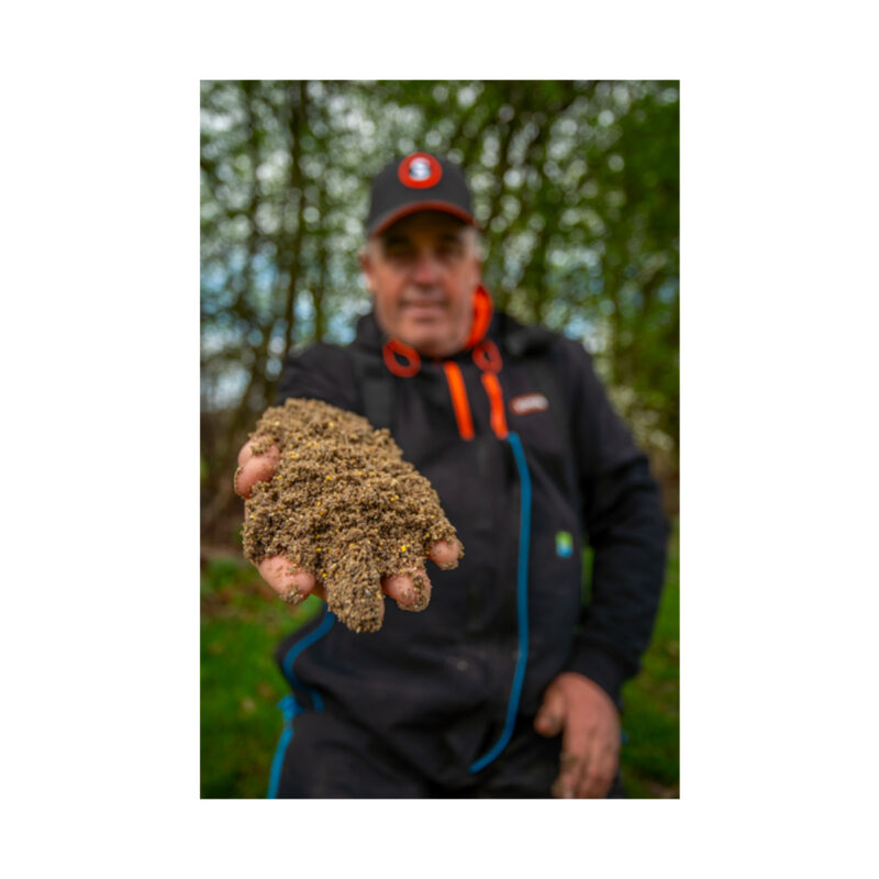 SONUBAITS - SO NATURAL SWEET SKIMMER DARK GROUNDBAIT 900g - immagine 2