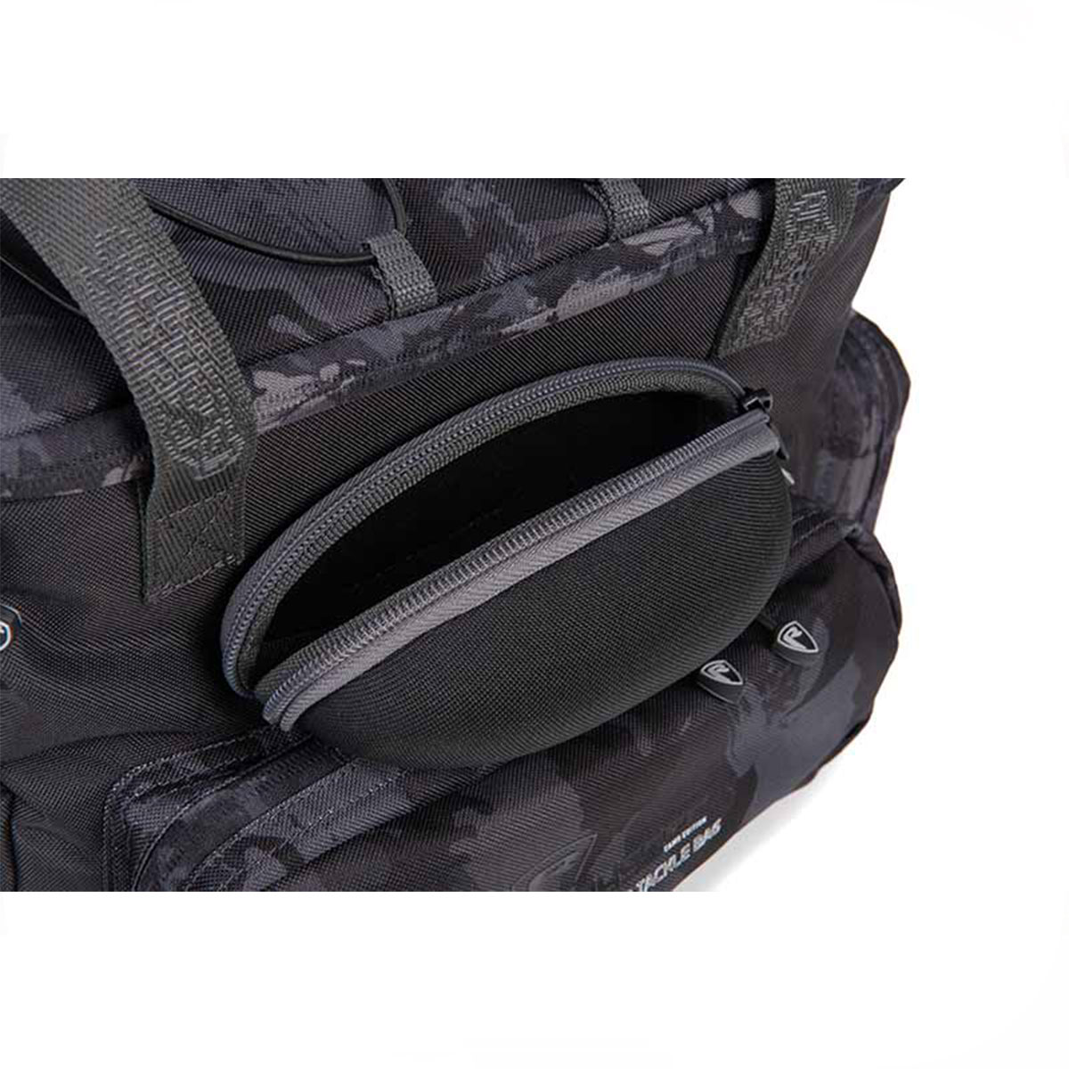 FOX RAGE - VOYAGER CAMO EDITION MEDIUM TACKLE BAG - immagine 15