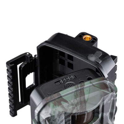 Alternative view of MIDLAND - WILD GUARDIAN - FOTO TRAPPOLA