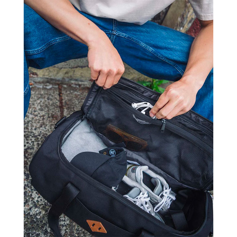 BORSONE - HERSCHEL - HERITAGE DUFFLE | 40L | Black/Saddle Brown - immagine 5